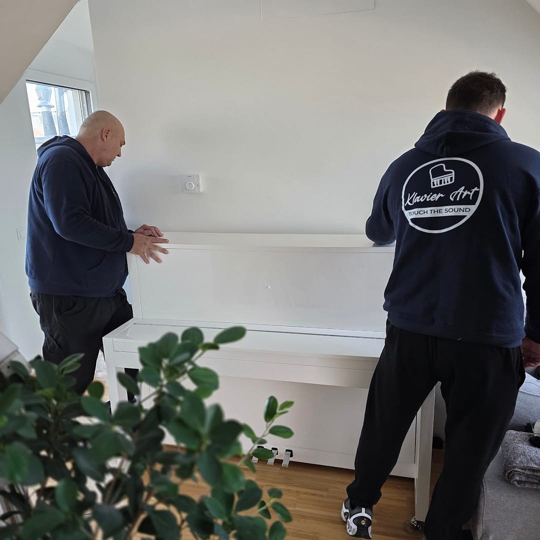 20251031_081911 Klaviertransport Österreich in Graz