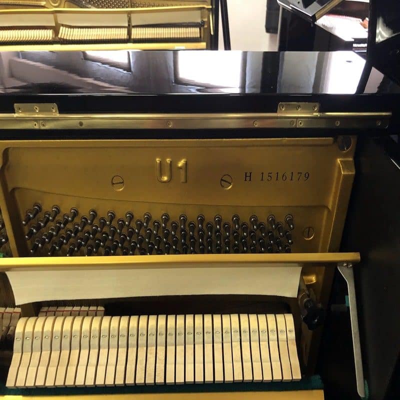 Yamaha U1H