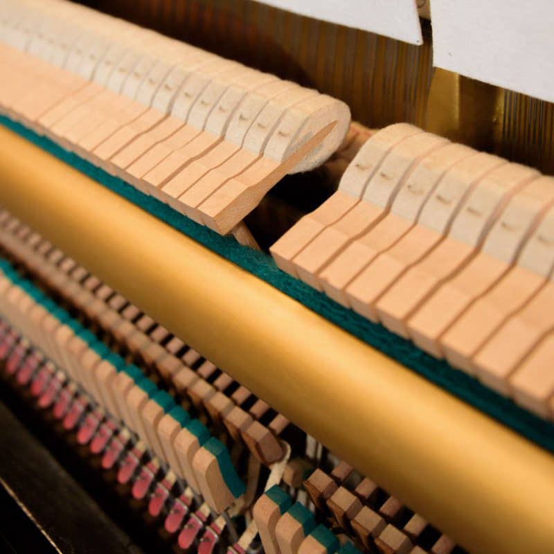 Gebrauchtes Klavier Yamaha UM