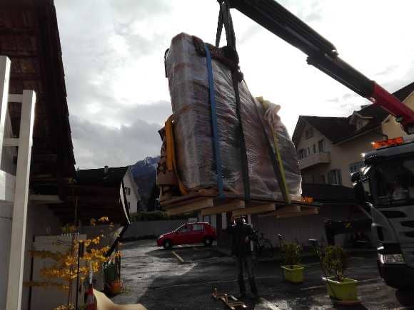Klaviertransport Klaviertransport mit Kran
