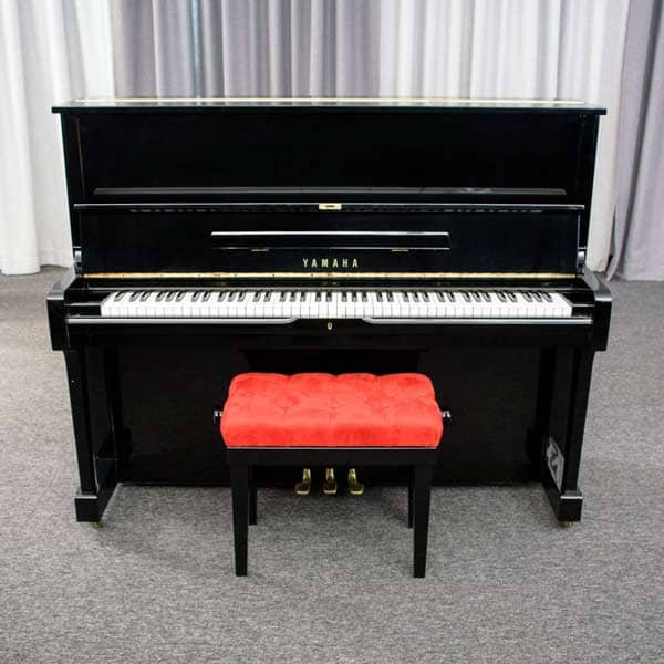 Yamaha U1